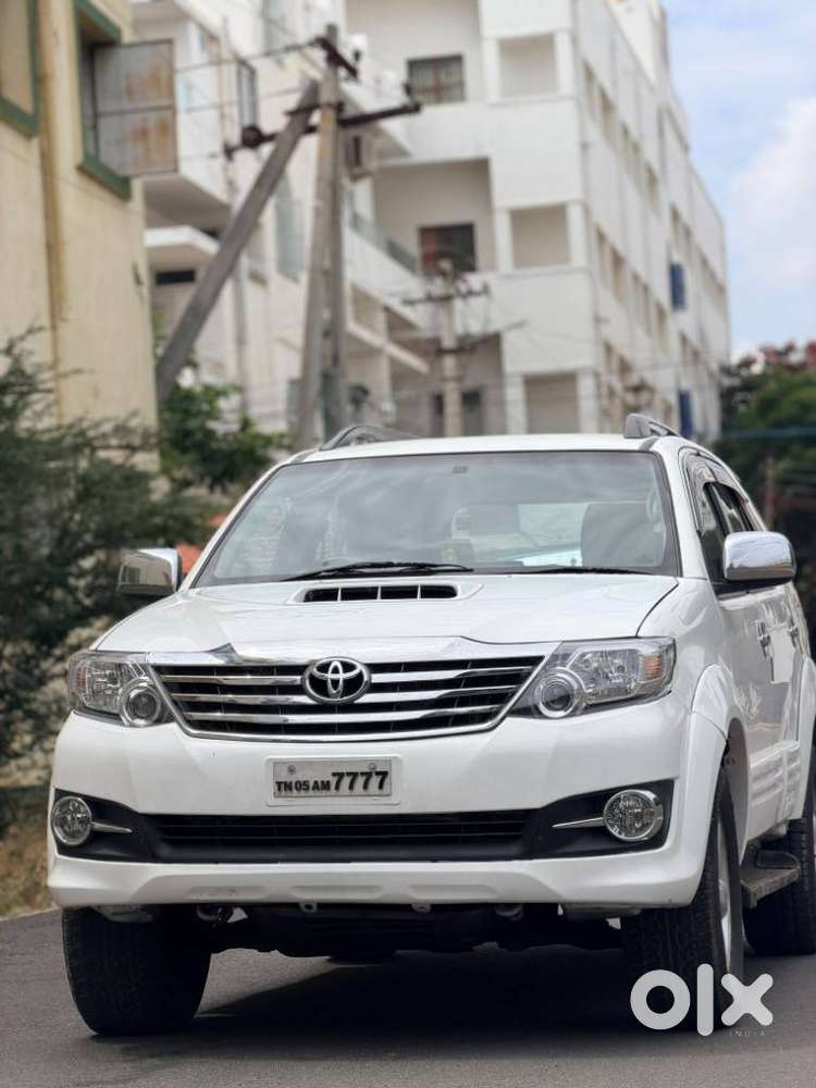 Toyota Fortuner 4x4 At, 2010, Diesel