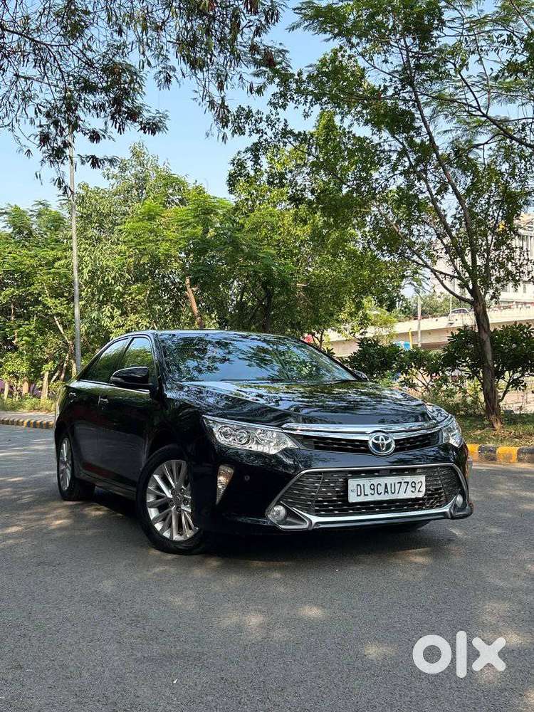 Toyota Camry Hybrid 2.5, 2016