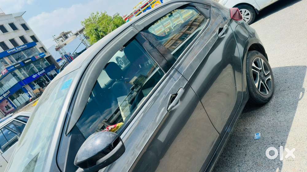 Tata Tiago Petrol 2020