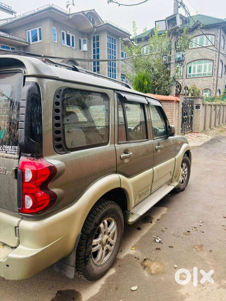 Mahindra Scorpio 2013 Diesel Well Maintained