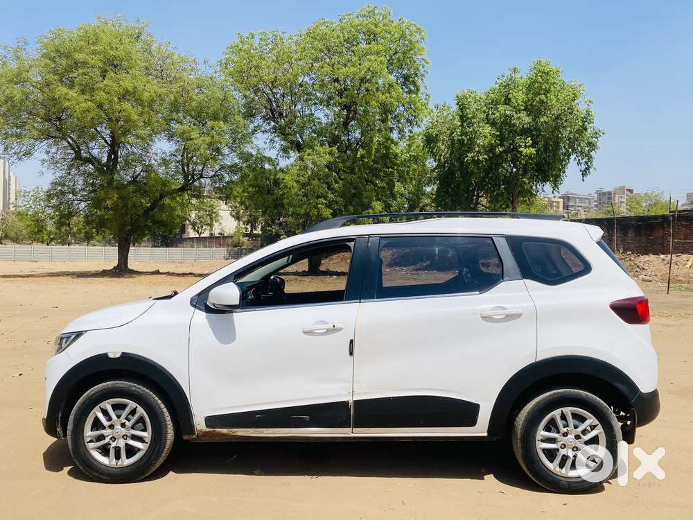 Renault Triber Rxt, 2020, Petrol