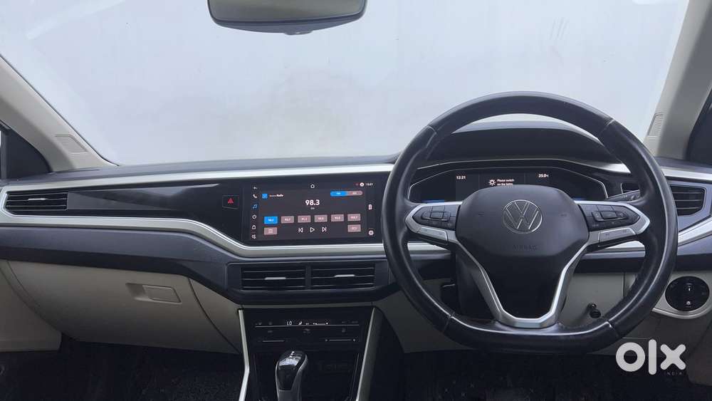 Volkswagen Virtus 1.0 Topline Tsi At, 2022, Petrol