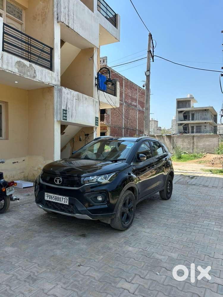Tata Nexon Petrol 2021(dark Edition Top Model)