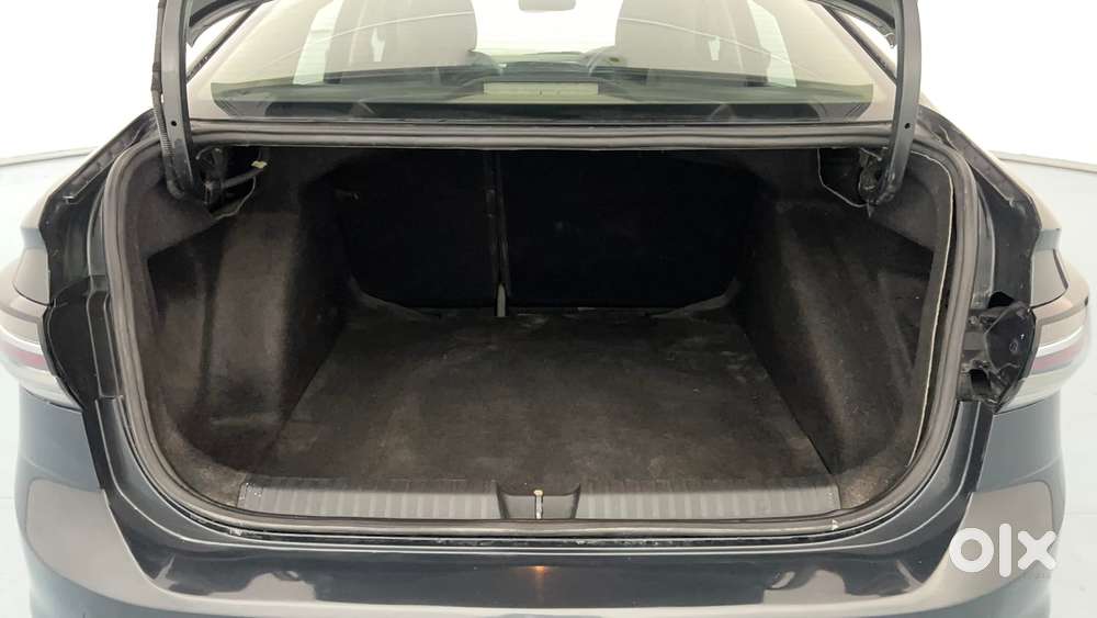 Volkswagen Virtus 1.0 Topline Tsi, 2023, Petrol