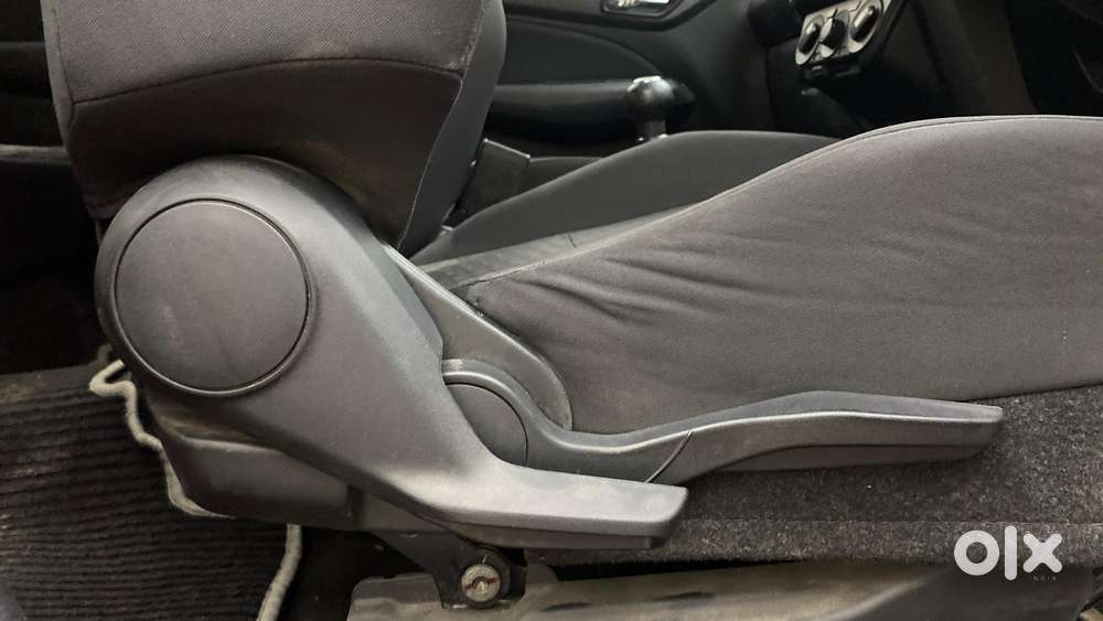 Maruti Suzuki Swift 2018 Vxi, 2019, Petrol