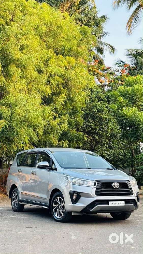 Toyota Innova Crysta 2.4 Gx Limited Edition At 7 Str, 2022, Diesel