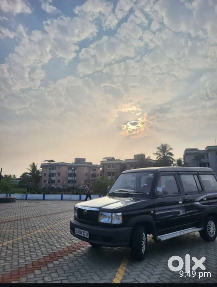 Toyota Qualis Fs 8seater 2004