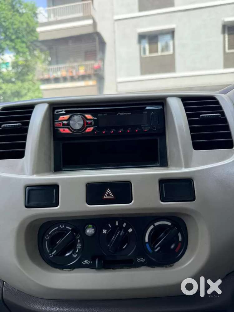 Maruti Suzuki Zen Estilo Lxi Bs Iv, 2012, Petrol