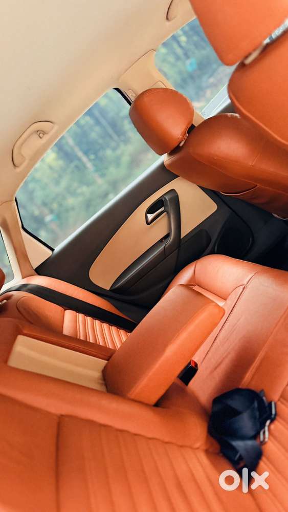 Volkswagen Vento 1.2 Tsi Highline Plus At, 2014, Petrol