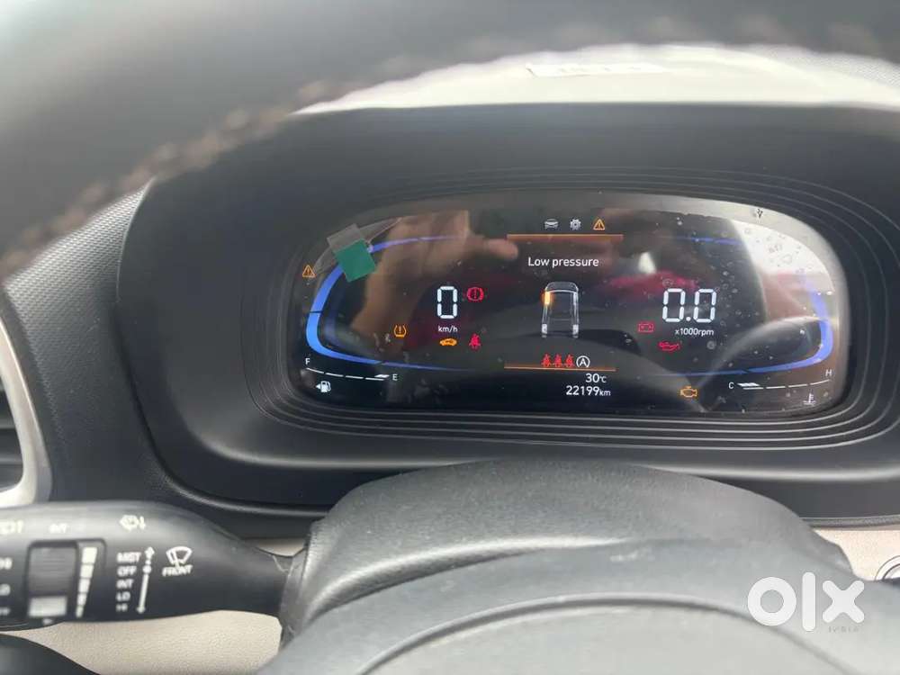 Hyundai New Venue Diesel Manual 2024