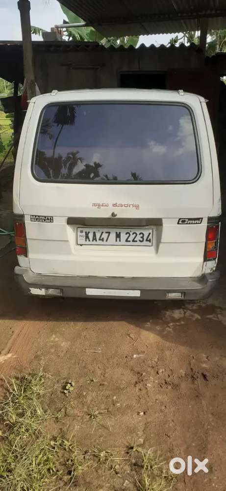 Maruti Suzuki Omni 2011