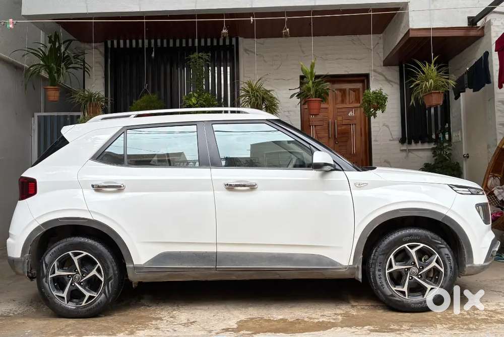 Hyundai Venue S 2020