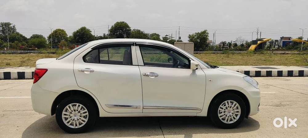 Maruti Suzuki Dzire 1.2 Vxi, 2021, Petrol