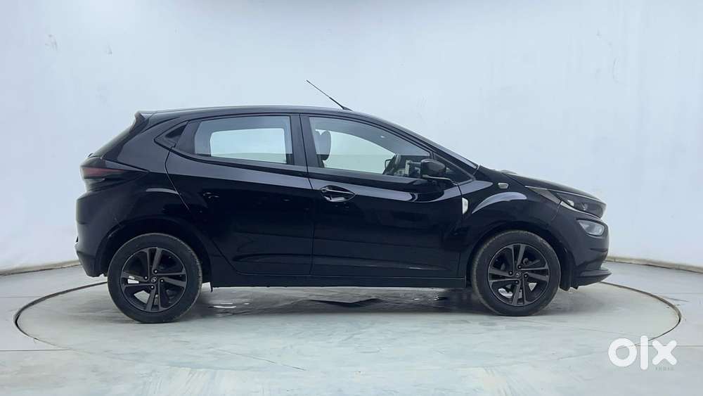 Tata Altroz 1.2 Xz Plus Dark Edition, 2022, Petrol