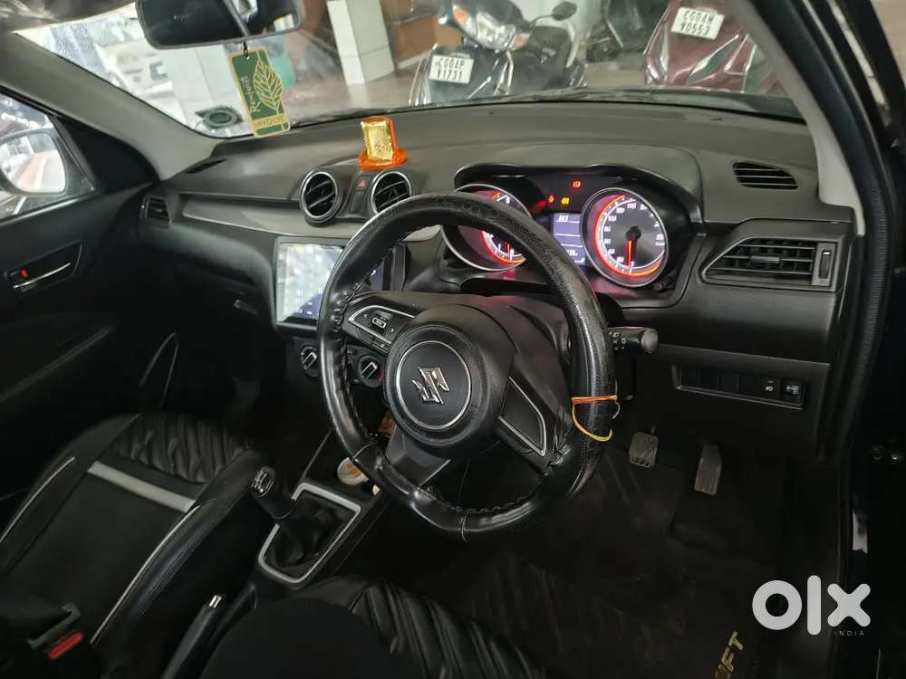Maruti  Swift 2021 Petrol 46000 Km Driven