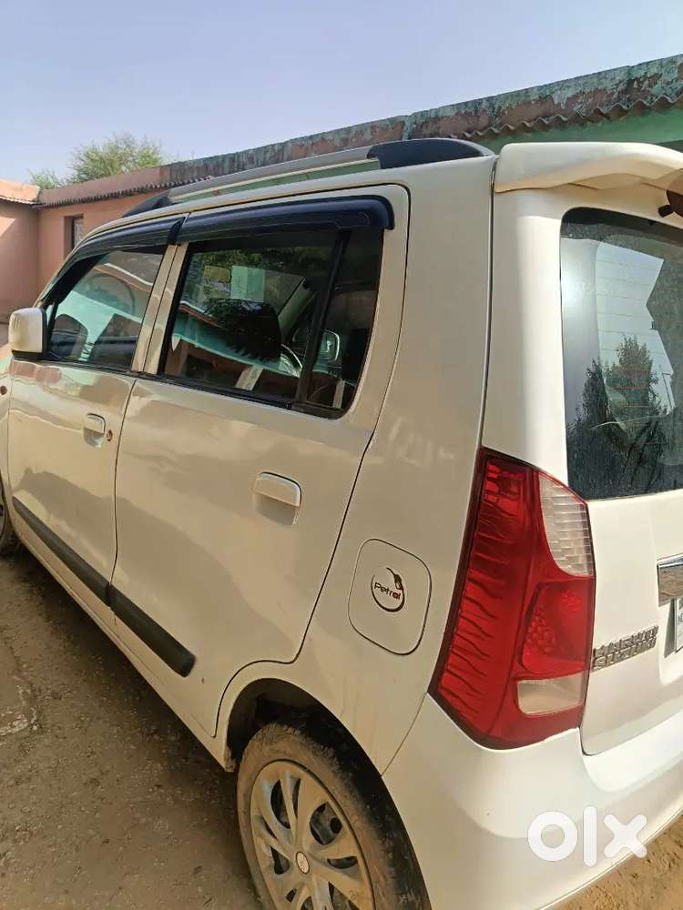 Sab Kuch Chalu H Ac Bhi Chalu H New Car Leni H