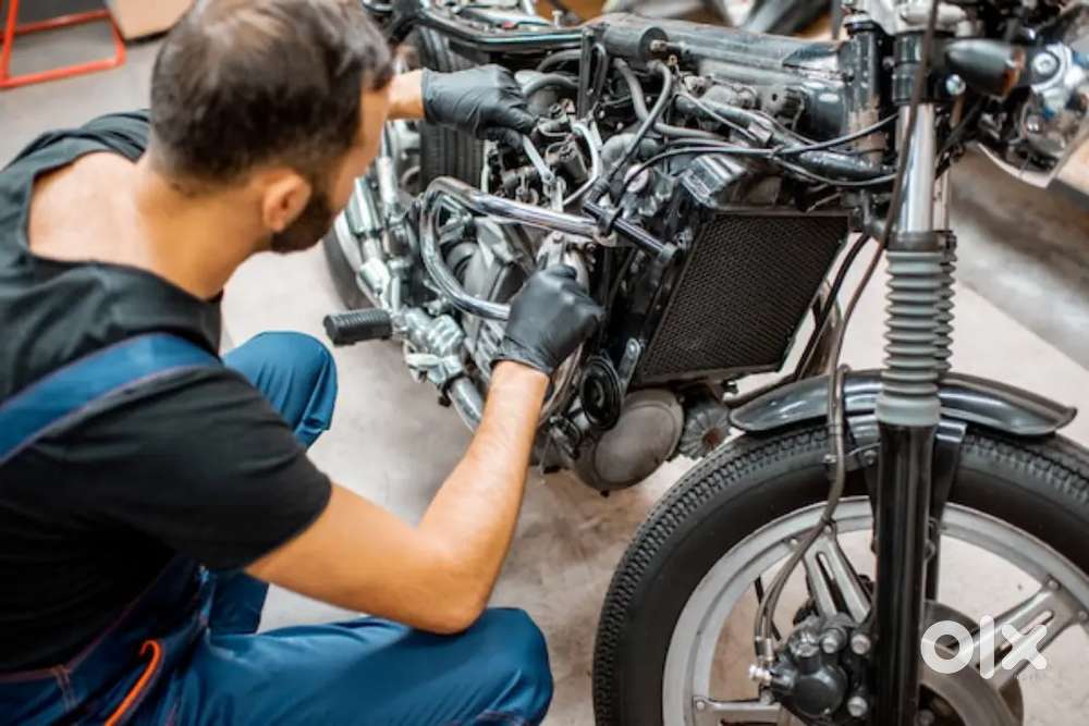 bike & scooty repairing , service , engine and all type work in bike