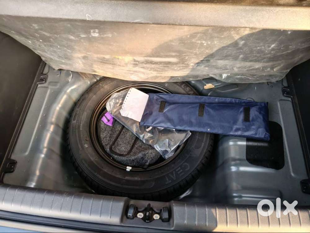 Hyundai Grand I10 Nios Petrol Dec 2023 Petrol 8500 Km Driven