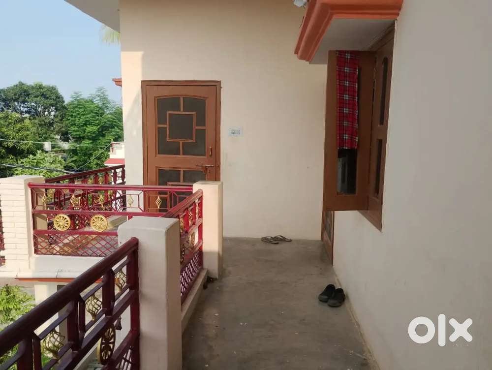 Rooms & flat on rent