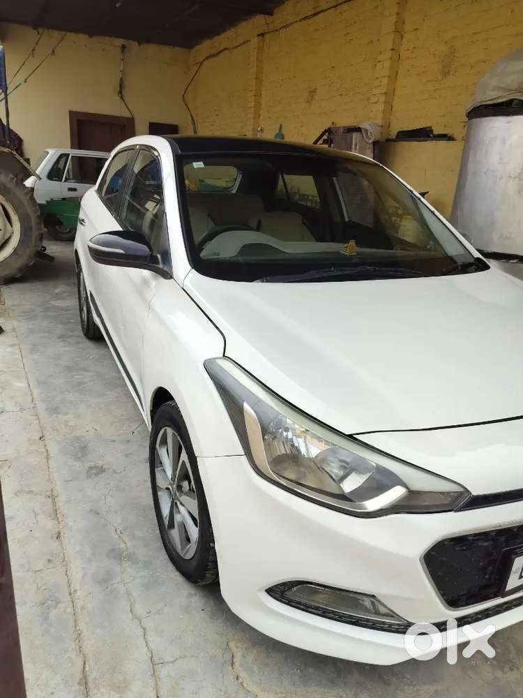 Hyundai Elite I20 2016 Diesel 99999 Km Driven