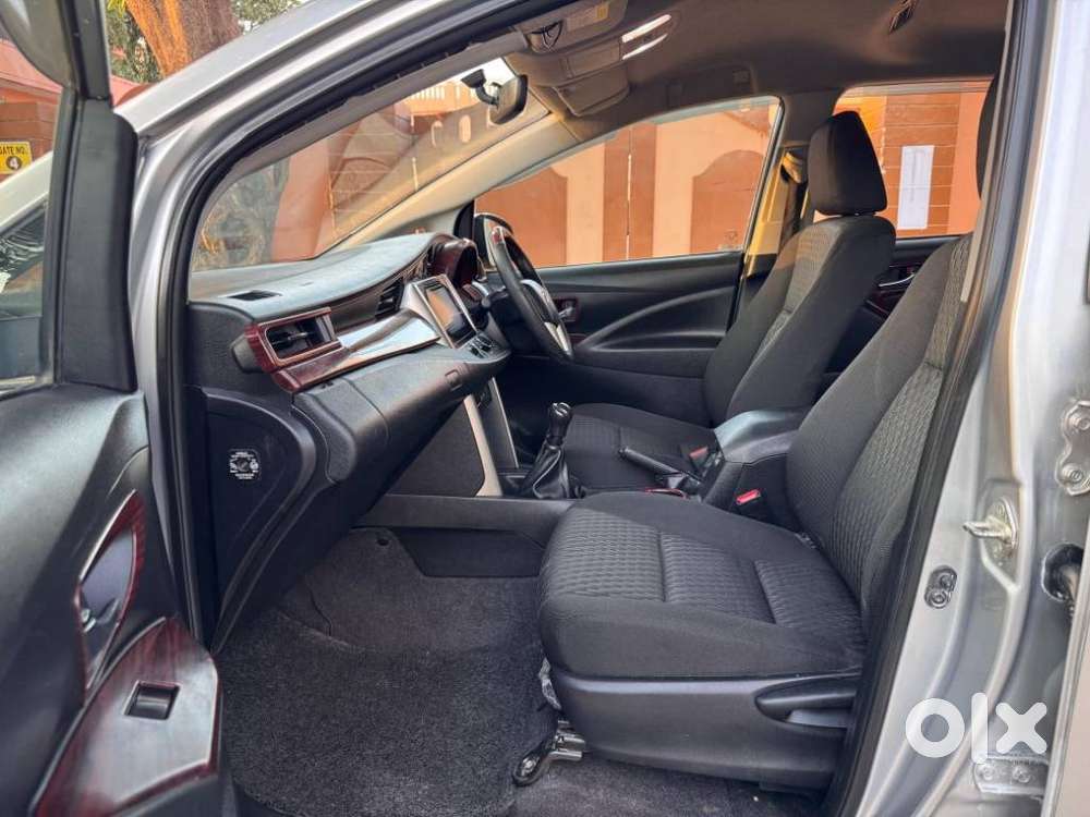 Toyota Innova Crysta 2.4 G Mt, 2019, Diesel