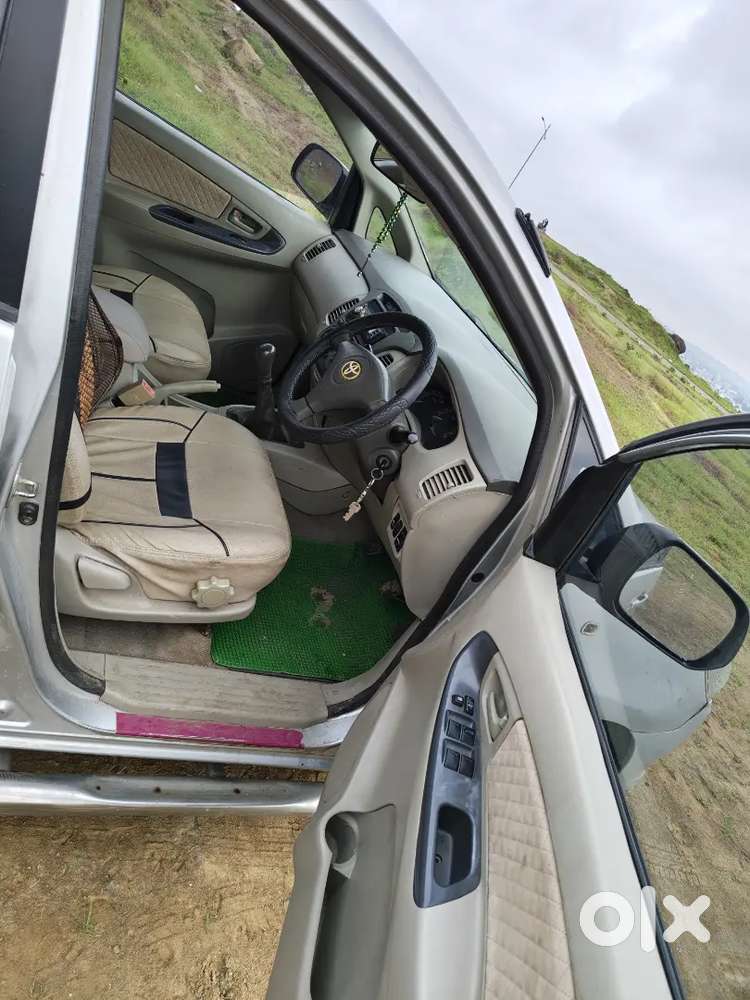 Toyota Innova Diesel 2010