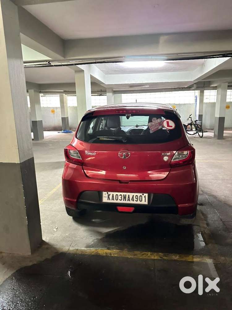 Tata Tiago Petrol Xm Amt 2017