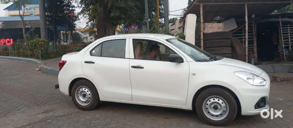 Maruti Suzuki Dzire 2025 Cng & Hybrids 39000 Km Driven