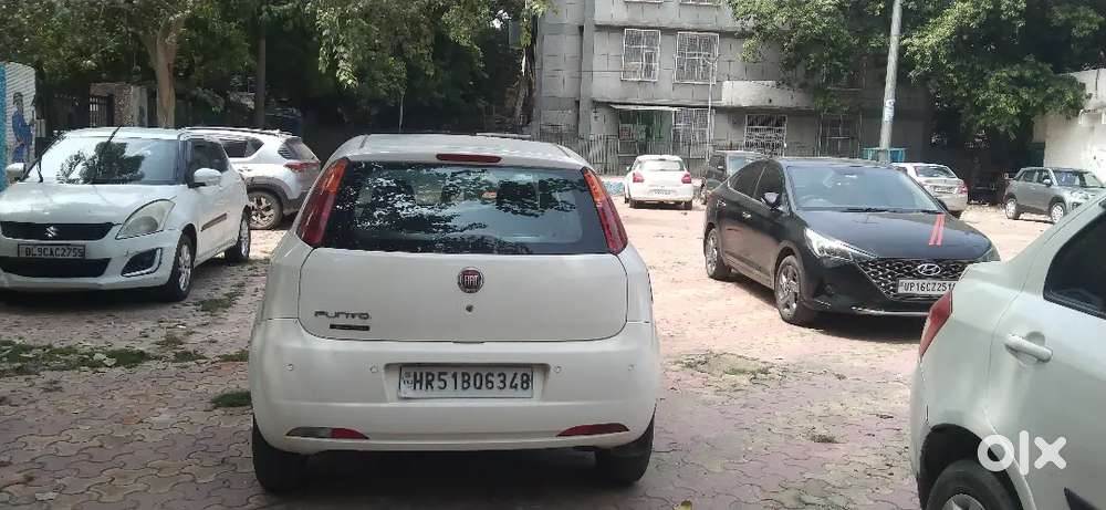 Fiat Punto Pure 2017 Car