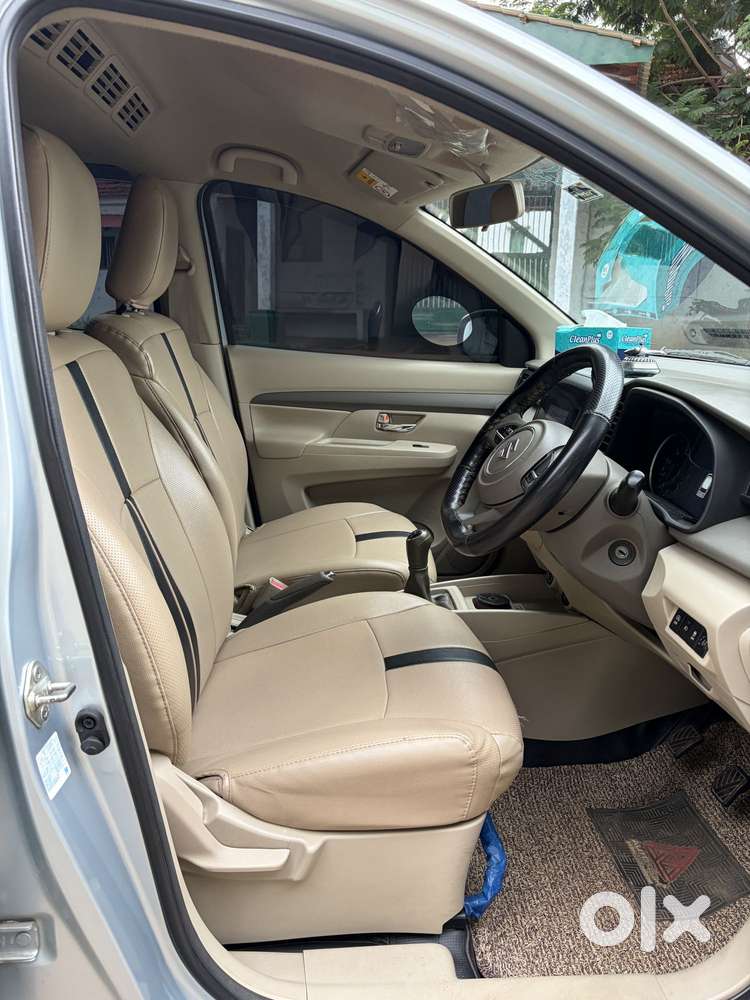 Maruti Suzuki Ertiga 2022-2023  Vxi, 2023, Petrol