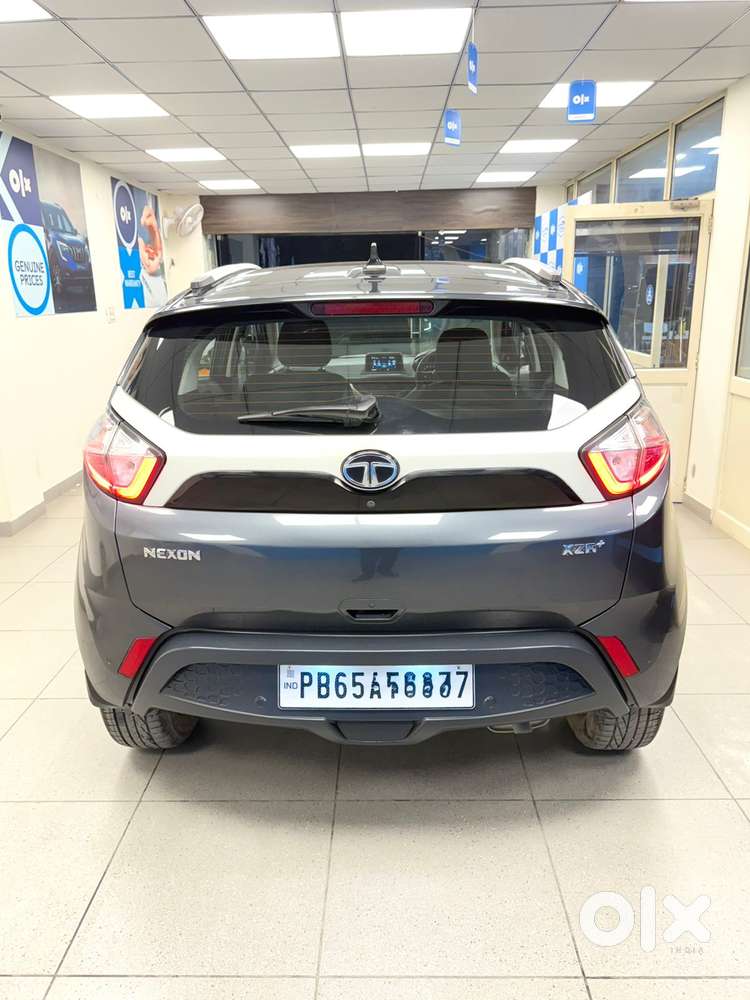 Tata Nexon 1.2 Revotron Xza Plus, 2018, Petrol