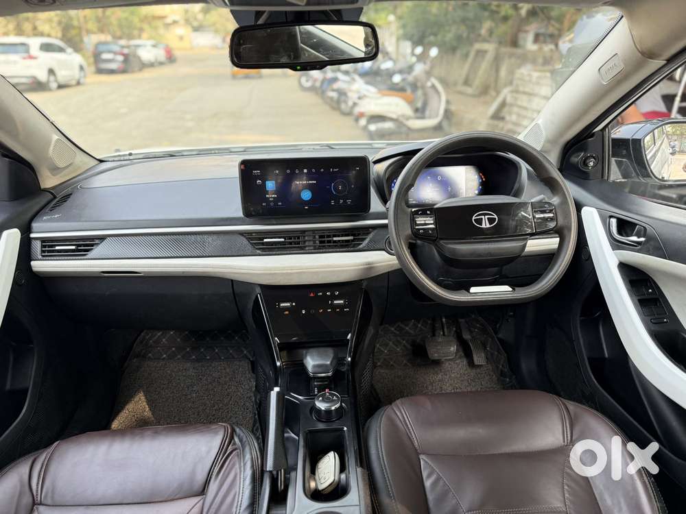 Tata Nexon, 2023, Petrol