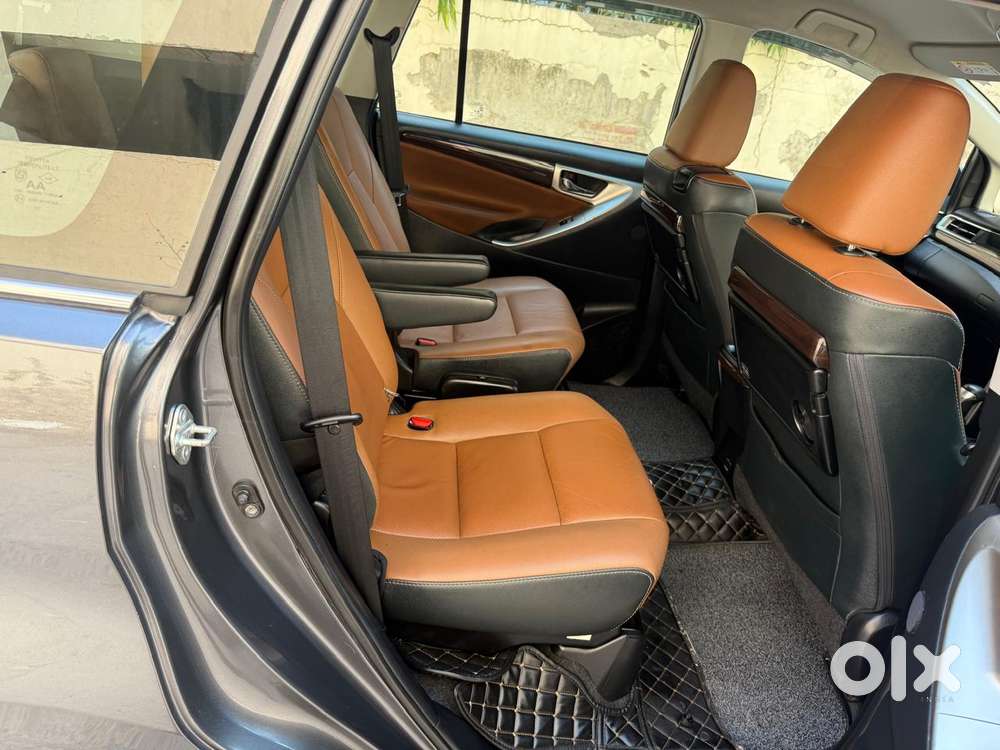 Toyota Innova Crysta 2.4 Z 7 Str, 2022, Diesel