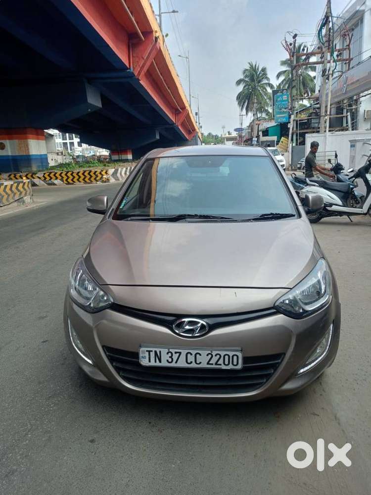 Hyundai I20 Sportz Plus Cvt, 2013, Petrol