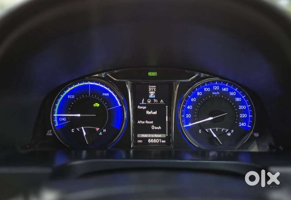 Toyota Camry Hybrid, 2017, Petrol