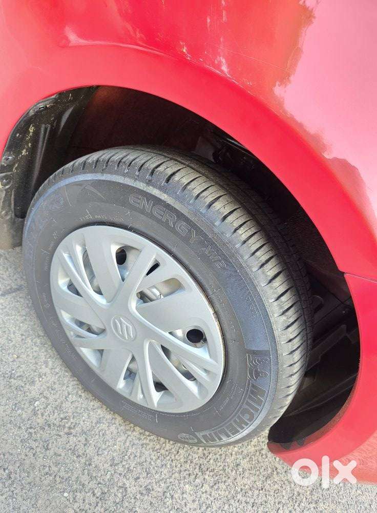 Maruti Suzuki Swift Dzire 1.2 Lxi Bsiv, 2011, Petrol