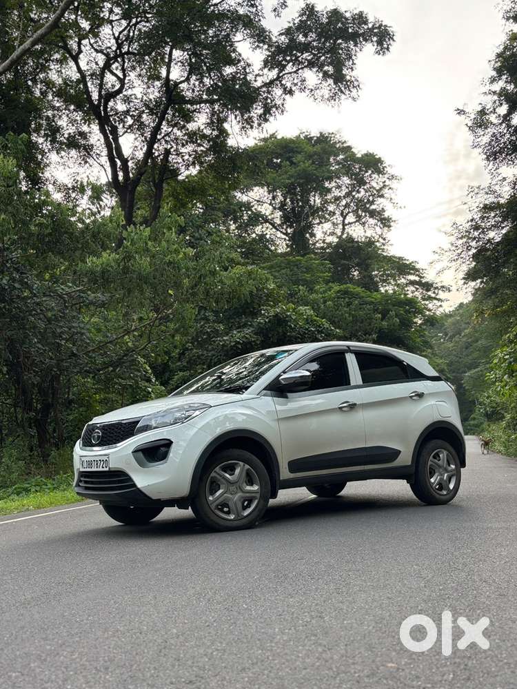 2019 Tata Nexon Xm Petrol-54k Km-calgary White
