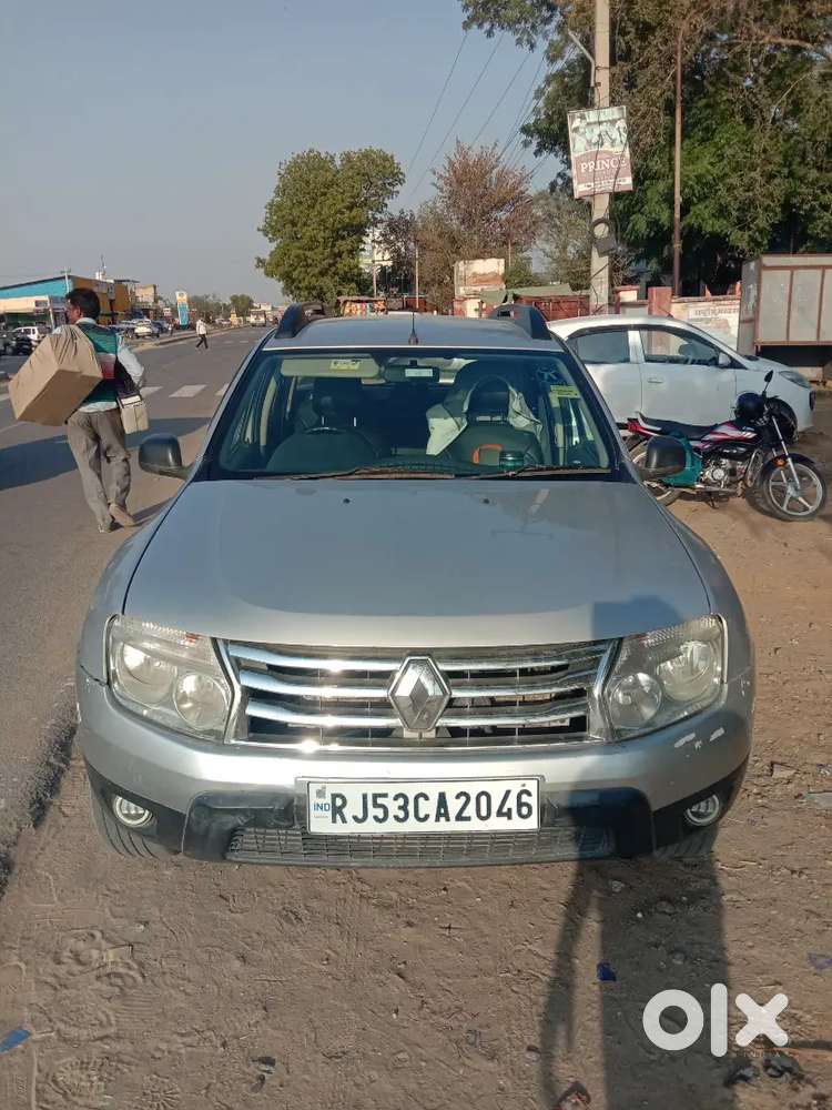 Renault Duster 2014 Diesel 130000 Km Driven.puree Gadi Orignal Hai. Go