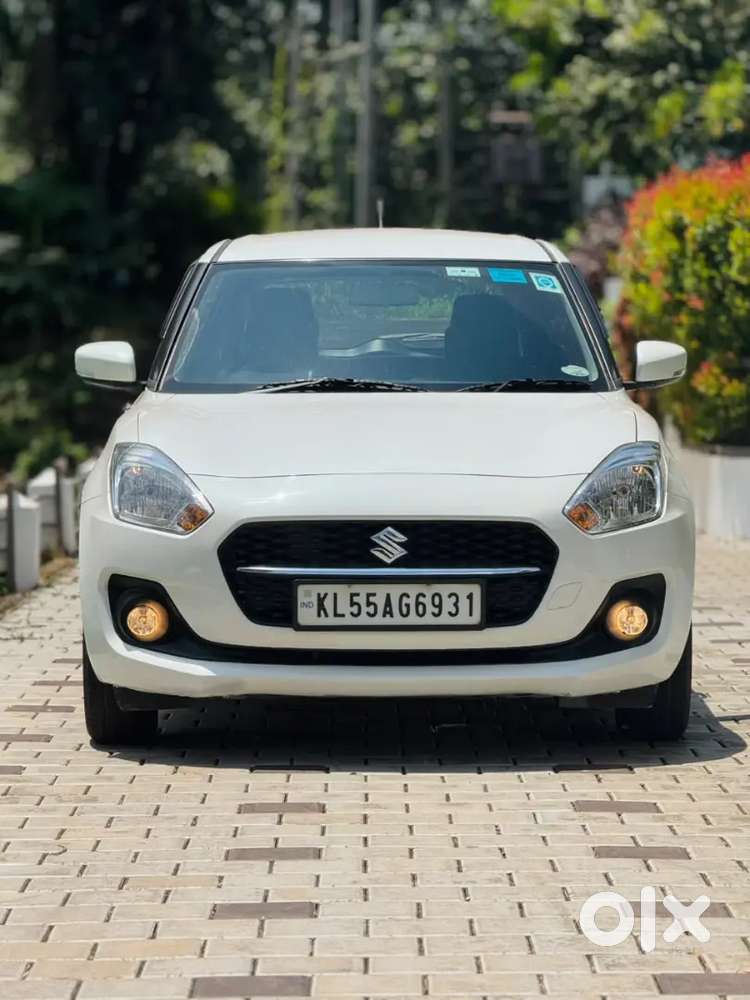 Maruti Suzuki Swift Zxi 2023 Petrol Manual Plus
