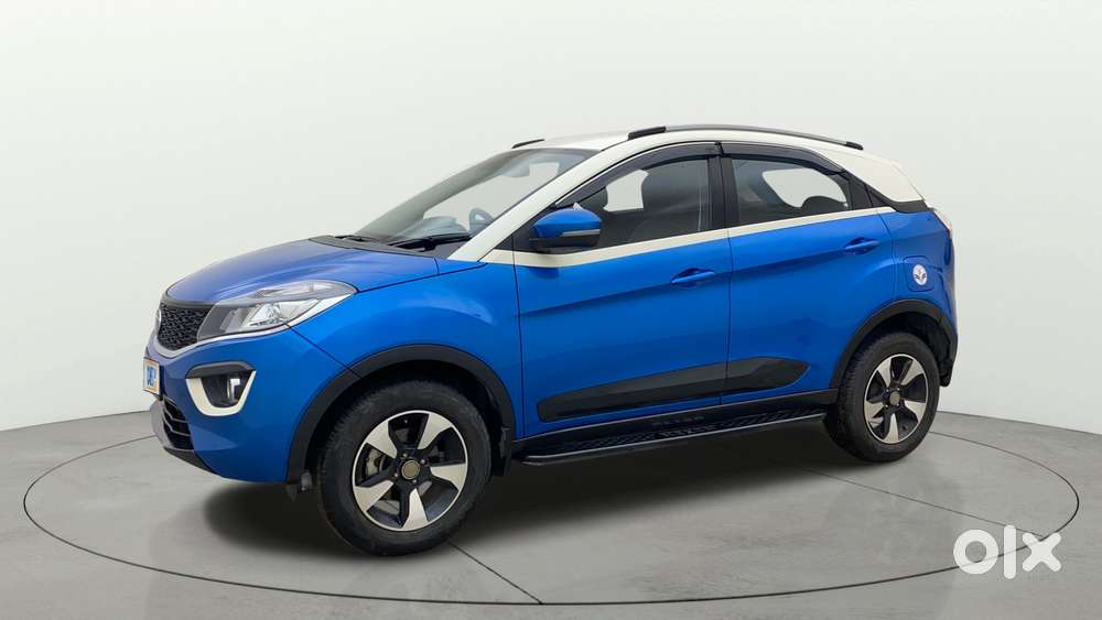 Tata Nexon 1.2 Revotron Xza Plus Dualtone, 2018, Petrol