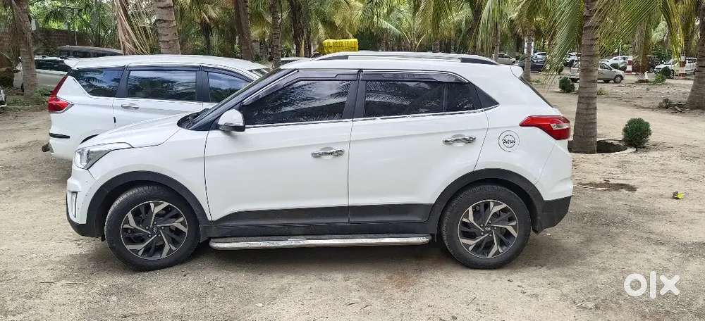 Good Condition Family Use Car Driveless New Wheelalloy