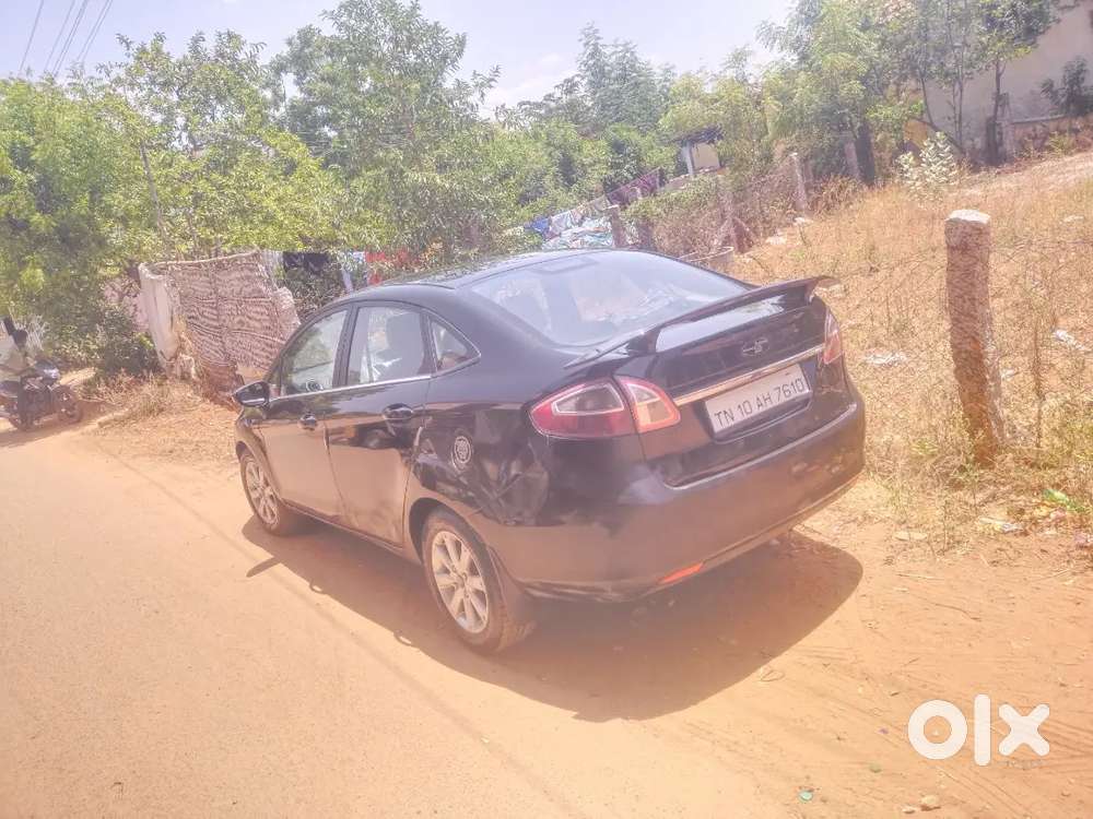 Ford Fiesta 1.6 Exi 2012 Pakka Condition Bike Mileage
