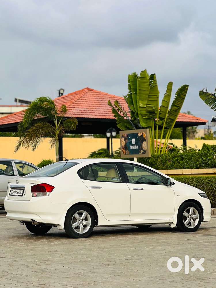 Honda City, 2011, Petrol