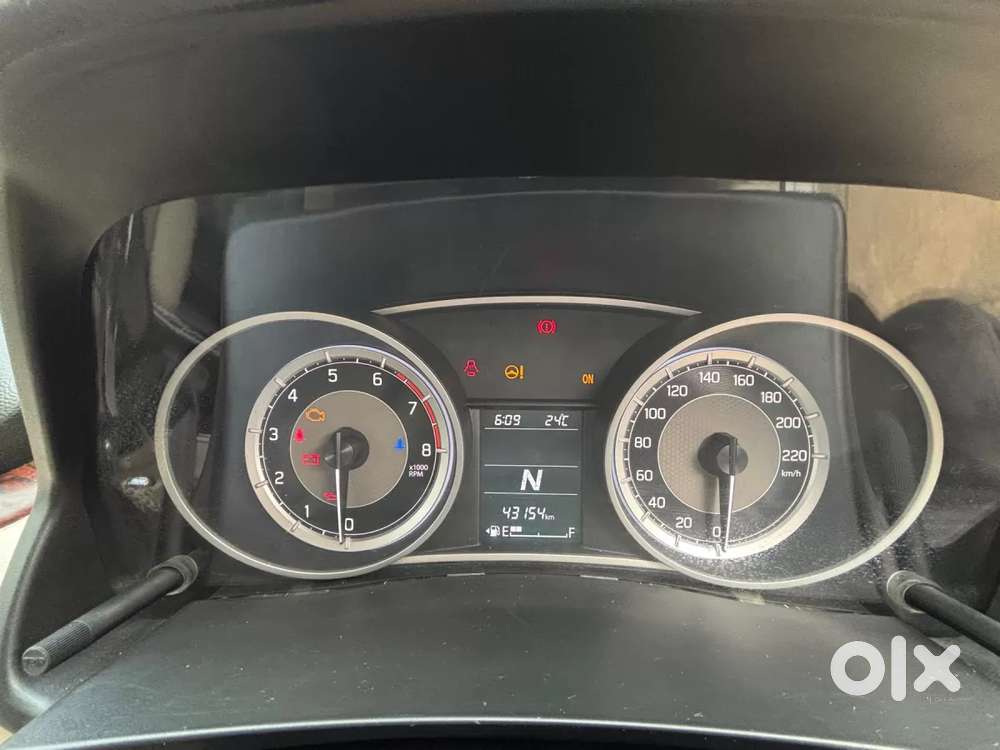 Maruti Suzuki Dzire 1.2 Zxi Plus Amt, 2017, Petrol