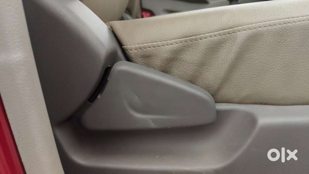 Datsun Redigo T Option, 2017, Petrol