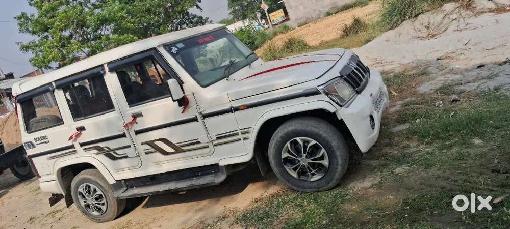 बोलेरो Slx 2wd 7star 2011 Model