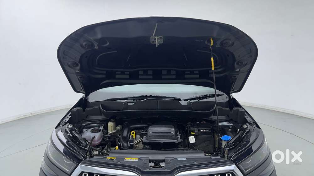Skoda Kushaq Style 1.0l Tsi Mt, 2023, Petrol