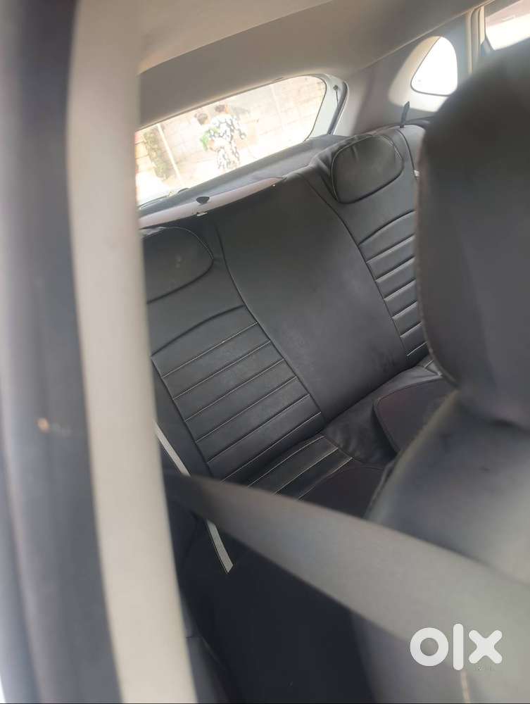 I20 Asta With Sunroof Only Years Old 13000km