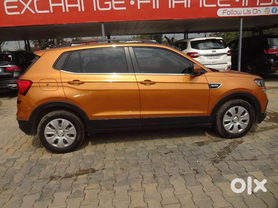 Skoda Kushaq 1.0 Tsi Active, 2022, Petrol