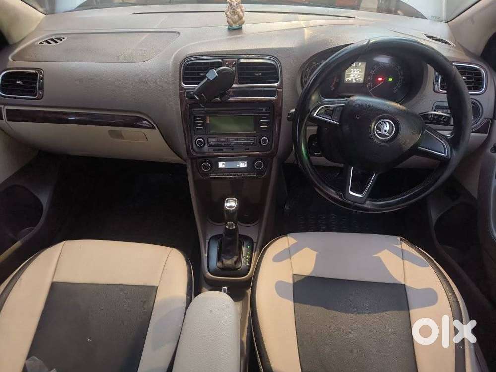Skoda Rapid 2013-2016 1.6 Mpi Elegance Plus Black Package, 2015, Pet..